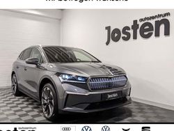 Grau (graphitegrau metallic) Gebraucht 2023 Skoda Enyaq iV Lounge SUV | 44.690 € (Fairer Preis)