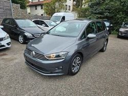 Grau Gebraucht 2017 VW Golf Sportsvan Comfortline Van / Kleinbus | 10.900 € (Fairer Preis)