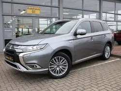Grau Gebraucht 2019 Mitsubishi Outlander P-HEV Edition SUV | 20.902 € (Fairer Preis)
