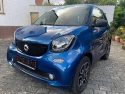 Blau Gebraucht 2019 Smart ForTwo Cabrio Passion Cabrio | 13.490 € (Fairer Preis)