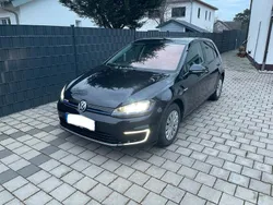 Schwarz Gebraucht 2016 VW e-Golf Kleinwagen | 10.999 € (Fairer Preis)