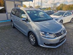 Grau Gebraucht 2015 VW Sharan Cup Van / Kleinbus | 11.950 € (Guter Preis)