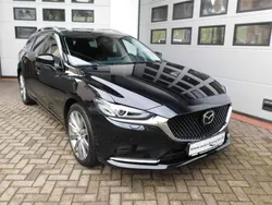 Jet black Gebraucht 2024 Mazda 6 Exclusive-Line Kombi | 27.490 € (Guter Preis)