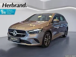 Metalliclack mountaingrau Gebraucht 2024 Mercedes B180 Advanced Van / Kleinbus | 32.390 € (Fairer Preis)
