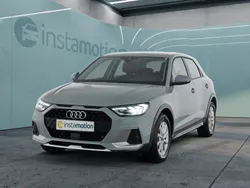 Grau Gebraucht 2024 Audi A1 Kleinwagen | 24.830 € (Guter Preis)