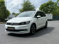 Pure white Gebraucht 2018 VW Touran Comfortline Van / Kleinbus | 22.800 € (Fairer Preis)