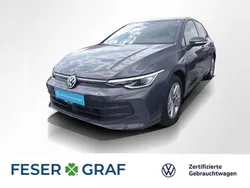 Grau Gebraucht 2024 VW Golf VIII Life Limousine | 23.880 € (Guter Preis)
