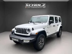 Bright white Neu 2025 Jeep Wrangler Sahara SUV | 59.900 € (Teuer)