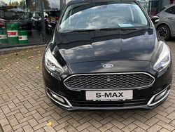 Schwarz Gebraucht 2019 Ford S-MAX Vignale Van / Kleinbus | 27.890 € (Teuer)