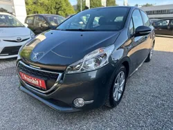 Grau Gebraucht 2015 Peugeot 208 Active Kleinwagen | 6.300 € (Etwas zu teuer)