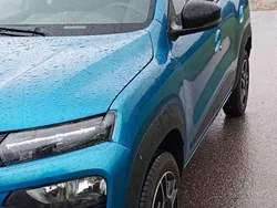 Blau Gebraucht 2023 Dacia Spring Essentiel Kleinwagen | 14.790 € (Teuer)