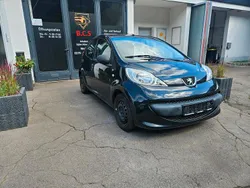 Gebraucht 2006 Peugeot 107 Kleinwagen | 1.890 € (Teuer)