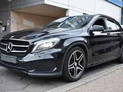 Schwarz Gebraucht 2016 Mercedes GLA200 AMG SUV | 13.999 € (Guter Preis)