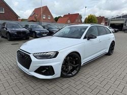 Grau Gebraucht 2023 Audi RS4 Competition Kombi | 76.990 € (Etwas zu teuer)
