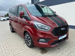 Rot Gebraucht 2021 Ford Tourneo Kombi | 38.999 € (Fairer Preis)