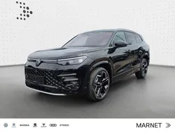 Grenadillschwarz metallic Gebraucht 2025 VW Tayron R-line SUV | 56.880 € (Teuer)