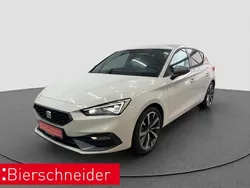 Weiss Gebraucht 2024 Seat Leon FR Kombi | 26.490 € (Guter Preis)