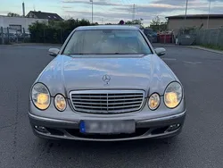 Silber Gebraucht 2005 Mercedes E280 Limousine | 6.800 €