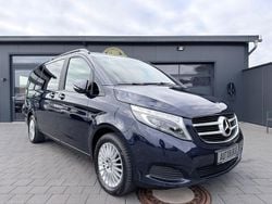 Cavansitblau Gebraucht 2014 Mercedes V250 Edition Van / Kleinbus | 26.999 € (Guter Preis)