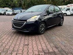Schwarz Gebraucht 2013 Peugeot 208 Access Kleinwagen | 1.700 € (Superpreis)