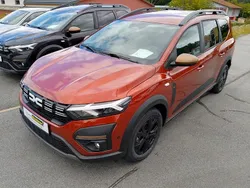 Braun Neu 2025 Dacia Jogger Extreme Van / Kleinbus | 24.370 € (Etwas zu teuer)