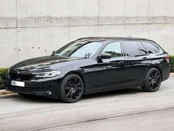 Schwarz Gebraucht 2021 BMW 520 Luxury Line Kombi | 35.000 €