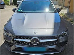 Grau Gebraucht 2021 Mercedes CLA200 Shooting Brake AMG line Kombi | 30.900 € (Fairer Preis)