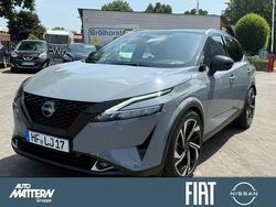 Ceramic grey p/black m (metallic) Gebraucht 2024 Nissan Qashqai Tekna SUV | 31.780 € (Etwas zu teuer)