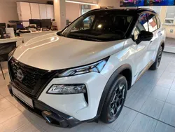 Pearl white (m) / black Neu 2024 Nissan X-Trail SUV | 46.000 €