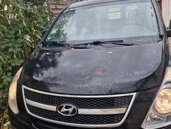 Schwarz Gebraucht 2011 Hyundai H-1 Van | 2.599 €