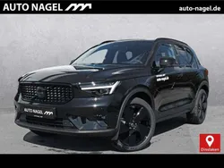 Onyx black / Gebraucht 2025 Volvo XC40 Plus SUV | 47.590 €