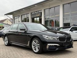 Schwarz Gebraucht 2017 BMW 730 M Sport Limousine | 31.500 € (Fairer Preis)
