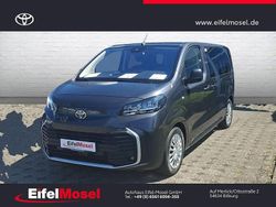 Grau Gebraucht 2024 Toyota Proace Verso Comfort Kombi | 44.960 € (Teuer)