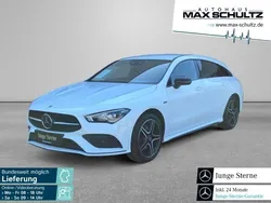 Weiß Gebraucht 2021 Mercedes CLA250 Shooting Brake Kombi | 24.270 € (Fairer Preis)