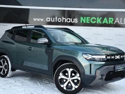 Oxidgrün Gebraucht 2024 Dacia Duster Journey SUV | 25.480 € (Guter Preis)