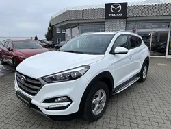 Weiß Gebraucht 2015 Hyundai Tucson Intro Edition SUV | 14.970 € (Fairer Preis)