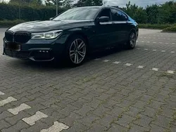 Andere außenfarben Gebraucht 2017 BMW 730 Limousine | 25.900 € (Superpreis)