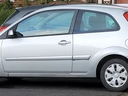 Grau Gebraucht 2008 Ford Fiesta Style Kleinwagen | 500 € (Superpreis)