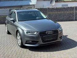 Grau Gebraucht 2015 Audi A3 Sportback Ambition Limousine | 13.499 € (Guter Preis)