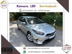 Silber Gebraucht 2022 Kia Ceed Limousine | 11.400 €