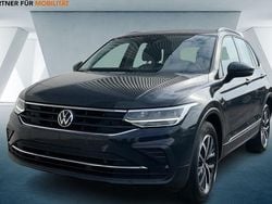 Grau Gebraucht 2021 VW Tiguan Life SUV | 21.560 € (Superpreis)