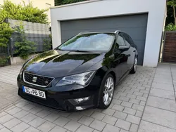 Schwarz Gebraucht 2016 Seat Leon ST FR Kombi | 11.900 € (Fairer Preis)