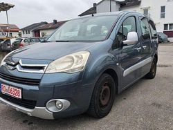 Grau Gebraucht 2012 Citroën Berlingo SELECTION Kombi | 3.300 € (Superpreis)