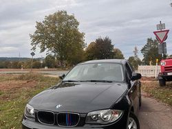 Schwarz Gebraucht 2011 BMW 116 Kleinwagen | 6.000 € (Fairer Preis)