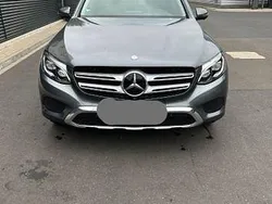 Grau Gebraucht 2016 Mercedes GLC250 SUV | 22.700 € (Fairer Preis)