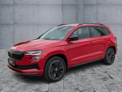 Rot Gebraucht 2025 Skoda Karoq SportLine SUV | 43.770 € (Teuer)