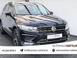 Deep black perleffekt Gebraucht 2016 VW Tiguan Highline SUV | 18.950 € (Guter Preis)