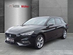 Schwarz Gebraucht 2024 Seat Leon FR Limousine | 30.990 € (Teuer)