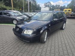Schwarz Gebraucht 2002 VW Bora Trendline Limousine | 2.850 € (Etwas zu teuer)