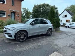 Grau Gebraucht 2020 Mercedes GLE300 AMG line SUV | 49.990 € (Fairer Preis)